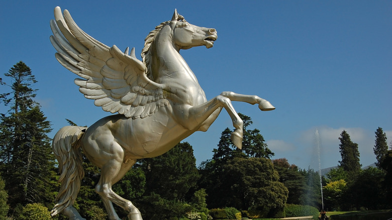 Pegasus statue