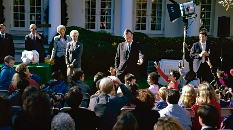 george bush turkey pardon