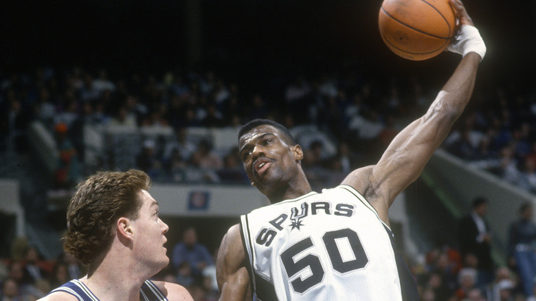 David Robinson windmill dunk Spurs shirt