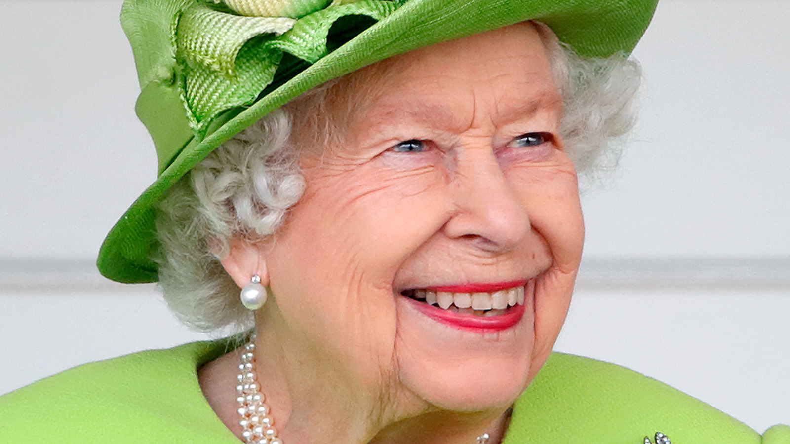 The Only Way Queen Elizabeth Says She'd Give Up The Throne