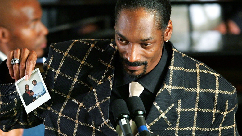 Snoop at Tookie Williams' service 