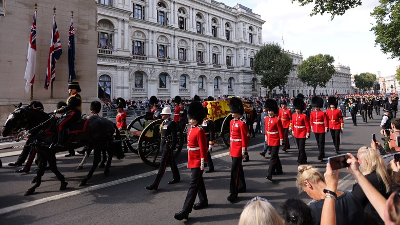 Queen Elizabeth's funeral procession 