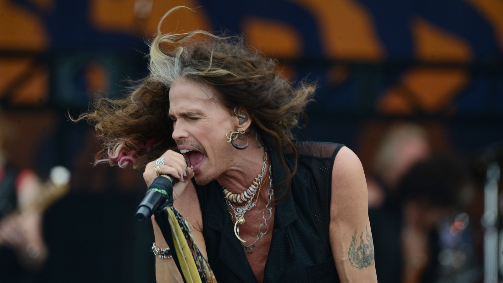 Aerosmith Frontman Steven Tyler's Rare And Serious Injury