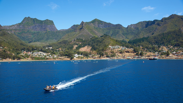 photo of robinson crusoe island