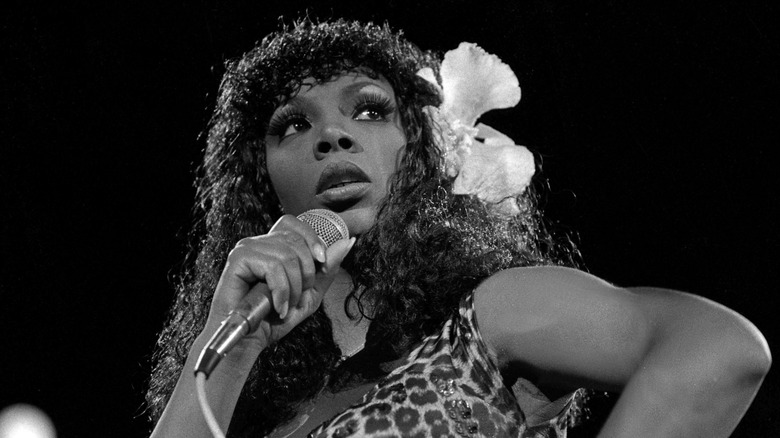 Donna Summer performing