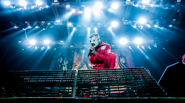 Corey Taylor singing