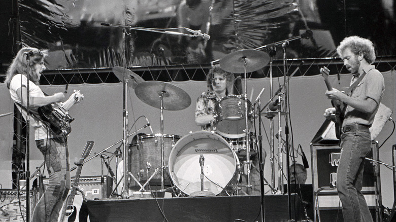 Leadon on stage with The Eagles