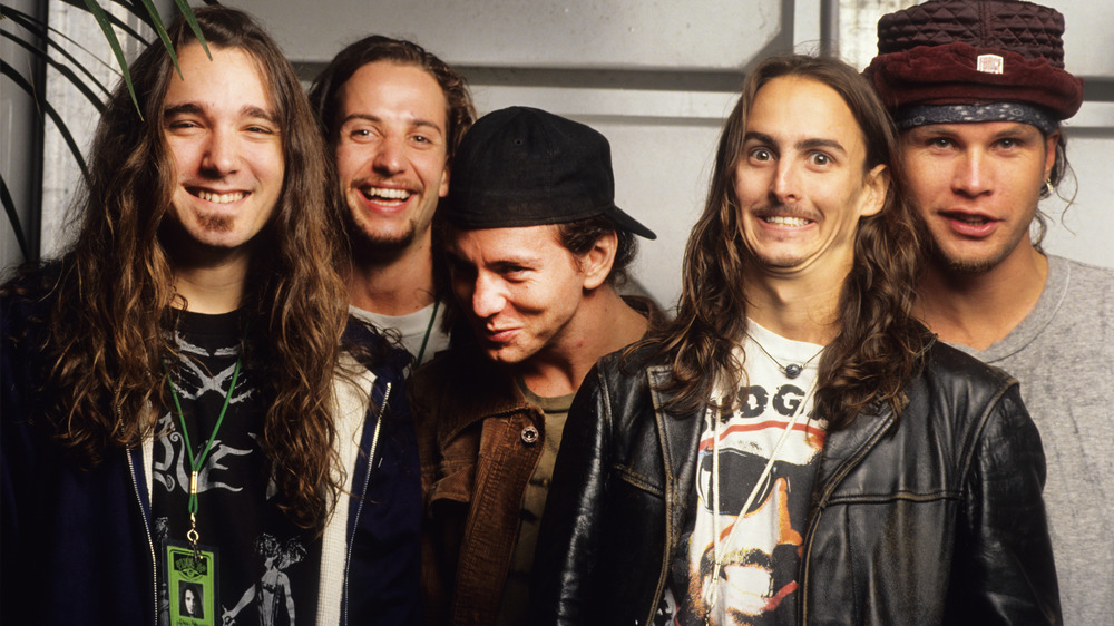 Eddie Vedder, Mike McCready, Jeff Ament, Stone Gossard, and Dave Abbruzzese of Pearl Jam