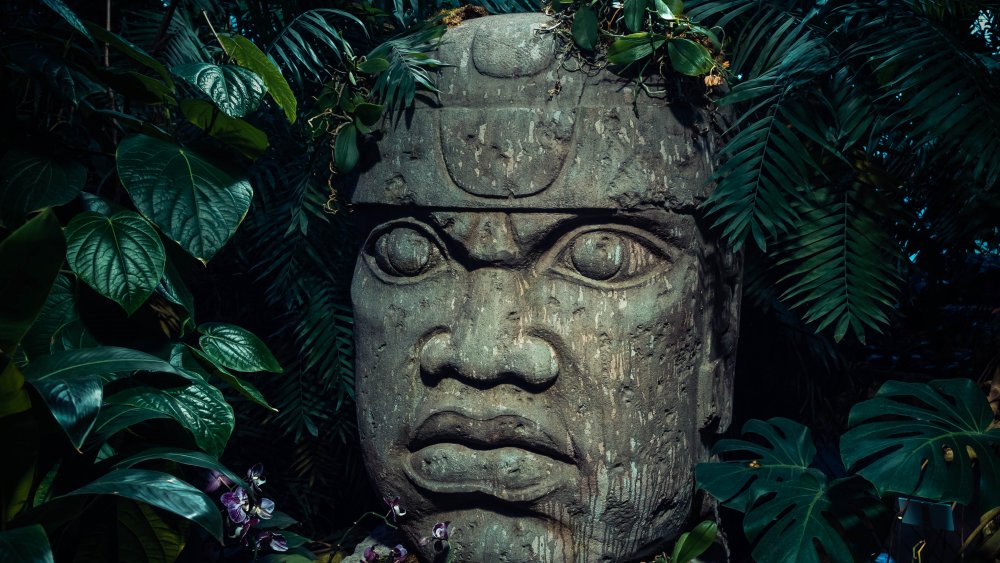 Mayan statue