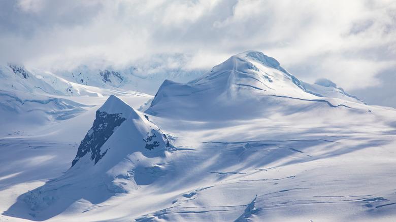 Mountains in South Pole