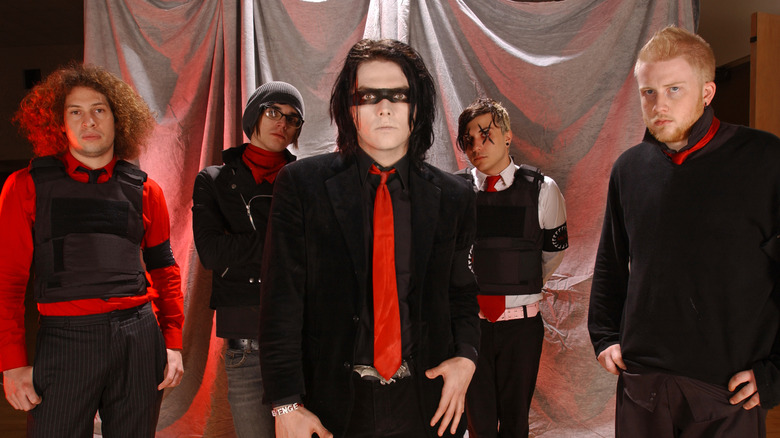 My Chemical Romance going full emo