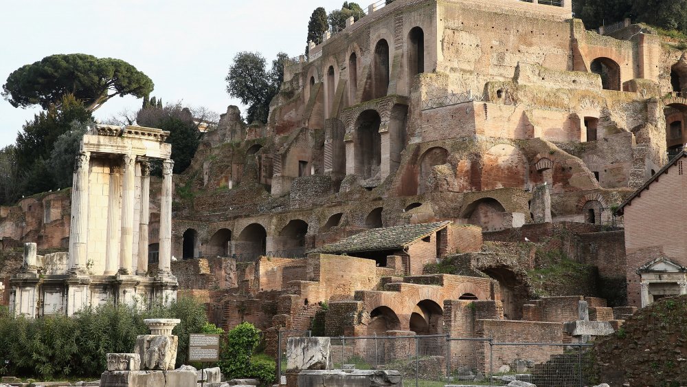 ancient Greek city ruins