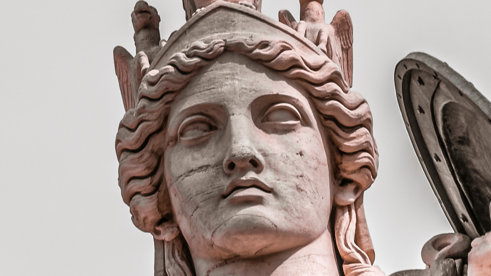 minerva roman goddess