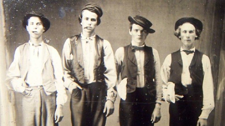 Billy the Kid, Doc Holliday, Jesse James, Charlie Bowdre