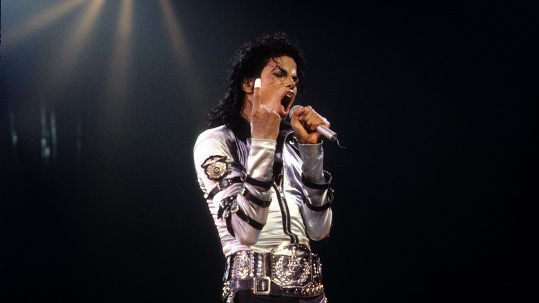 Michael Jackson singing