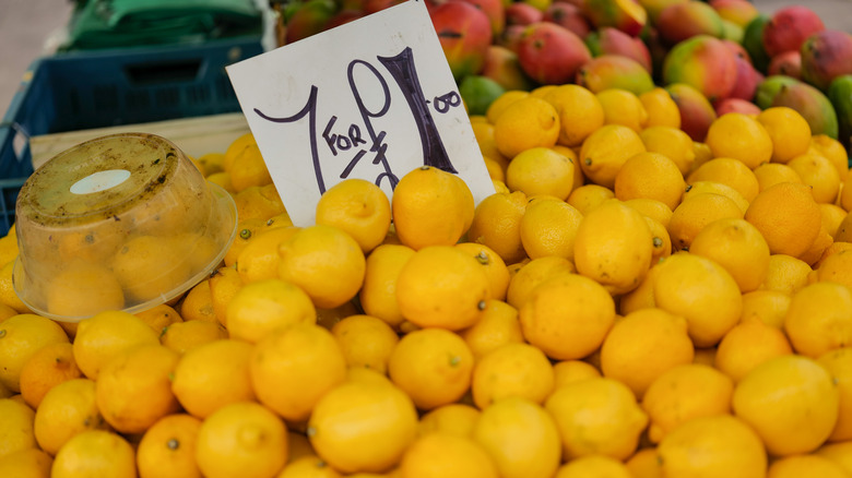 Lemons for sale at market stall