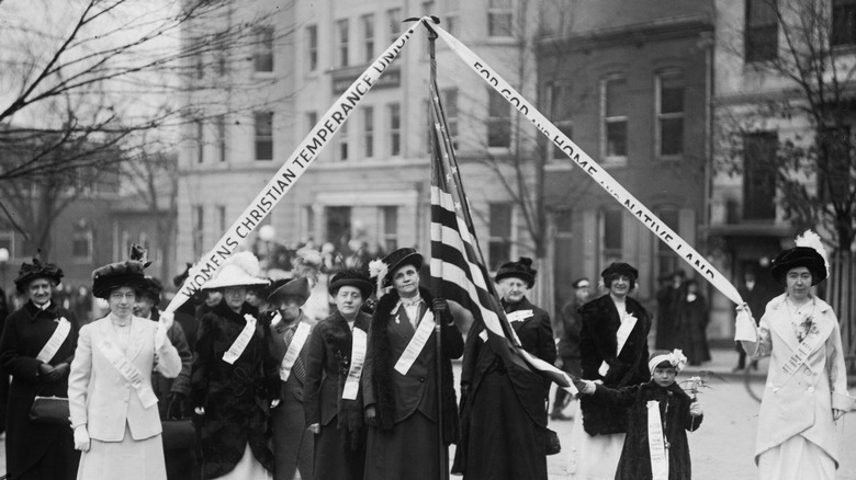 Temperance league suffragettes 