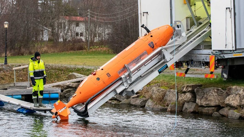 Mjøsa autonomous submarine