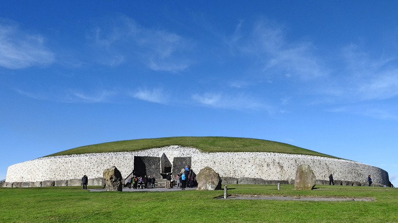 Newgrange Neolithic tomb in Ireland 