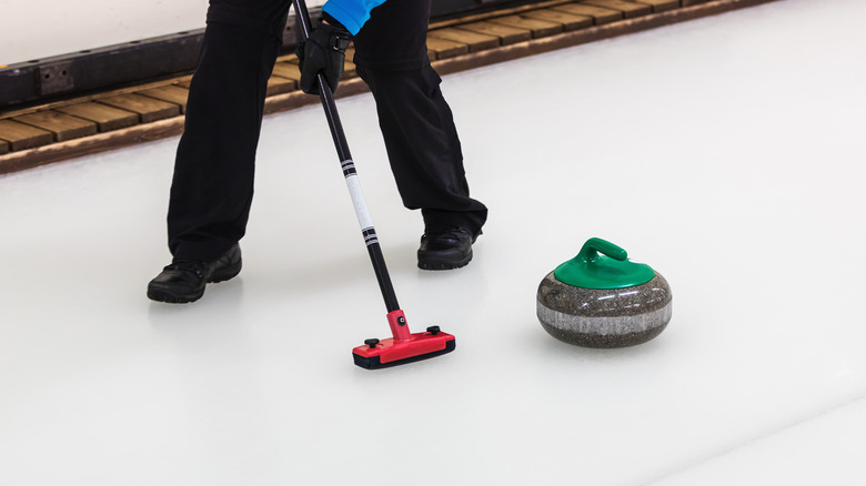 Curling player