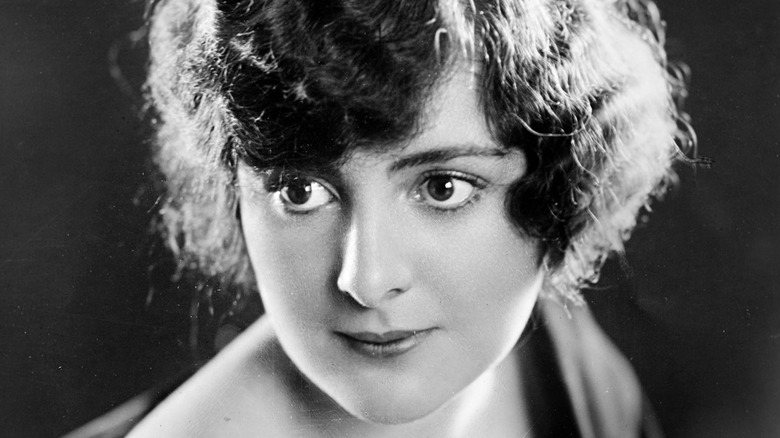 Billie Dove in 1925