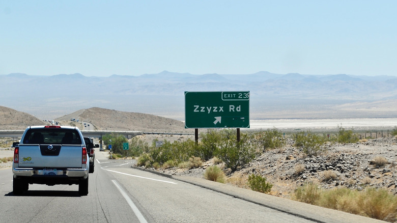 Zzyzx Rd sign