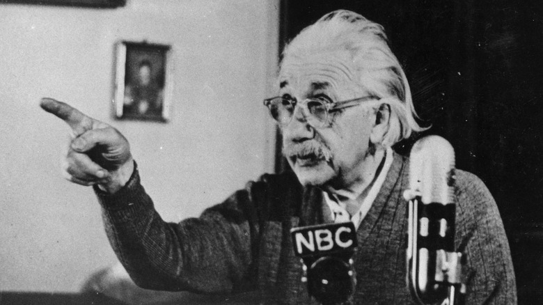 Albert Einstein pointing finger
