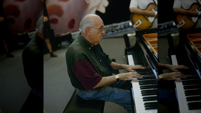 Ralph Sharon at piano