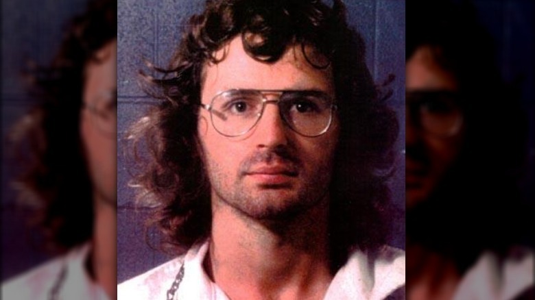 David Koresh glasses staring ahead