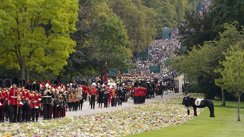 Queen's funeral procession