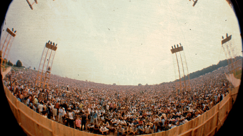 Woodstock crowd