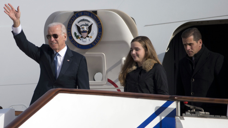 Joe, Finnegan and Hunter Biden on Air Force One