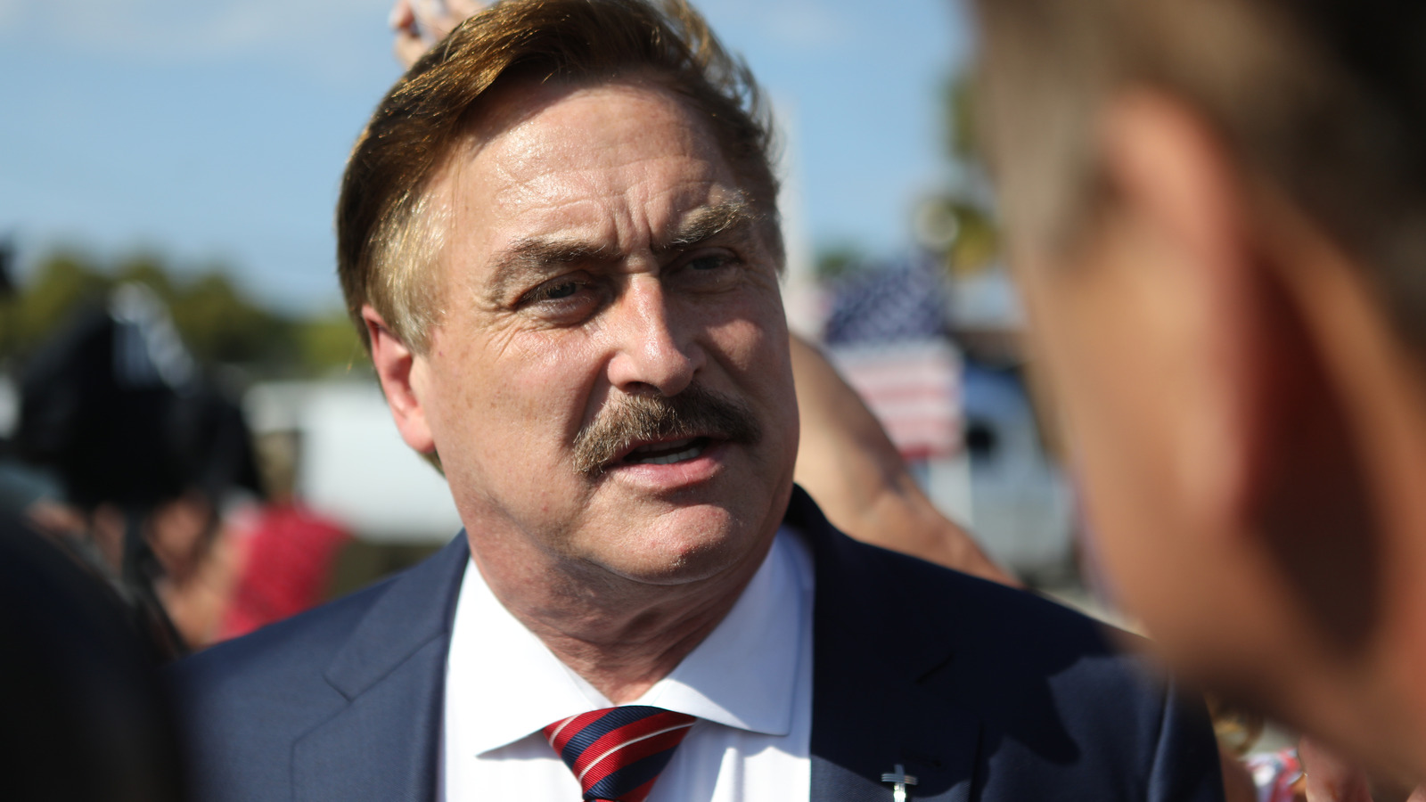 MyPillow Guy' Mike Lindell has run out of money, can't pay legal