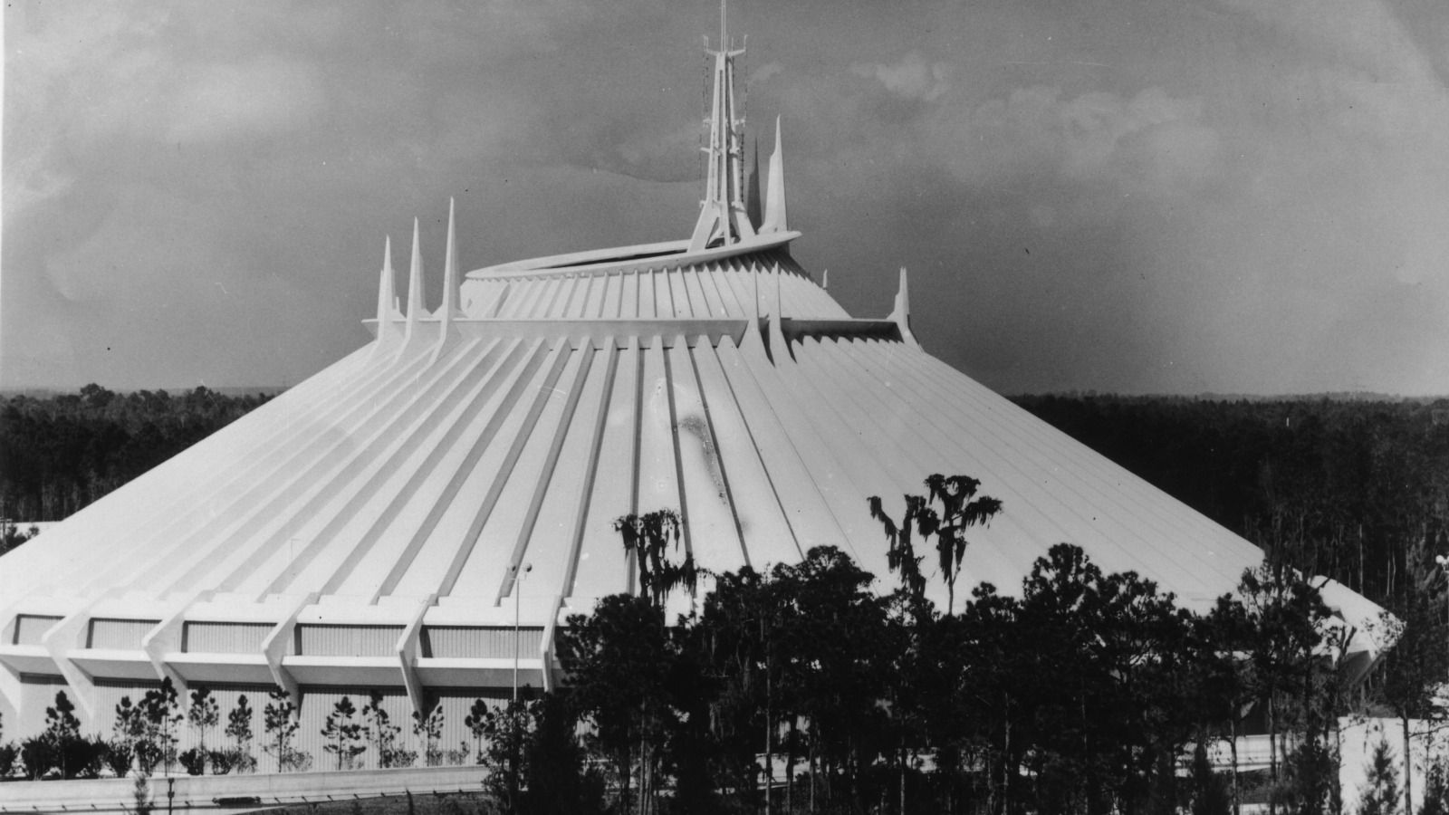 The Terrifying Part Of Space Mountain's History