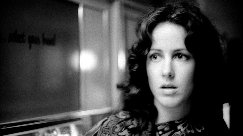 Grace Slick looking to side
