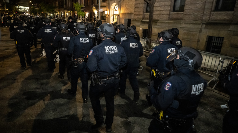 NYPD marching on Columbia University