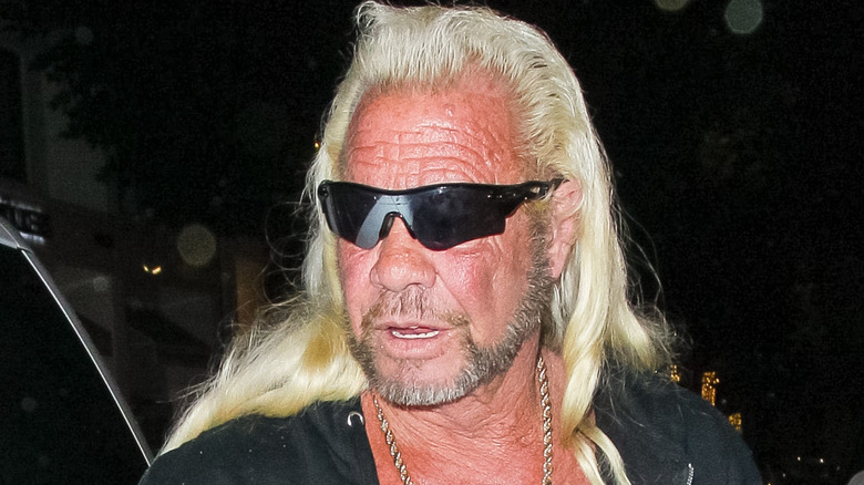 duane chapman talking by car