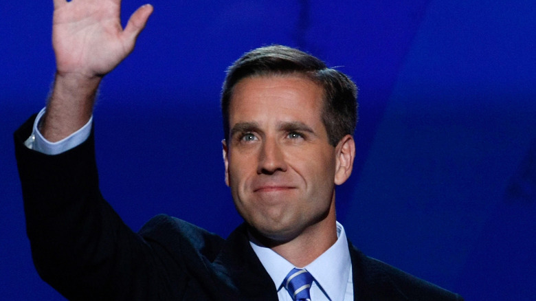 Beau Biden waving