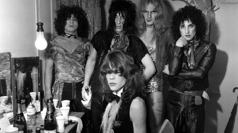 New York Dolls in the dressing room