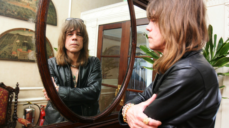 David Johansen with his reflection in a mirror