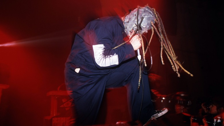 Slipknot's Corey Taylor singing