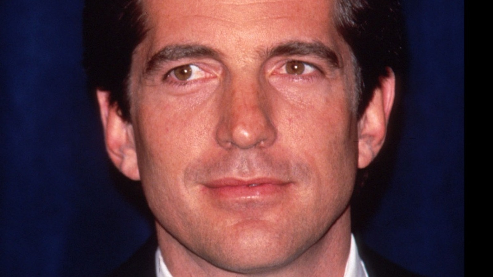 The Tragic 1999 Death Of John F. Kennedy Jr. Explained