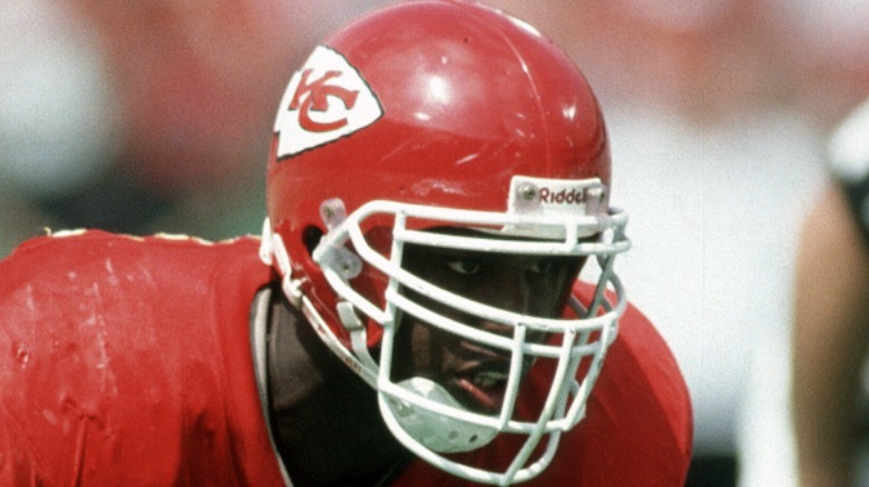 Derrick Thomas in a 1991 game