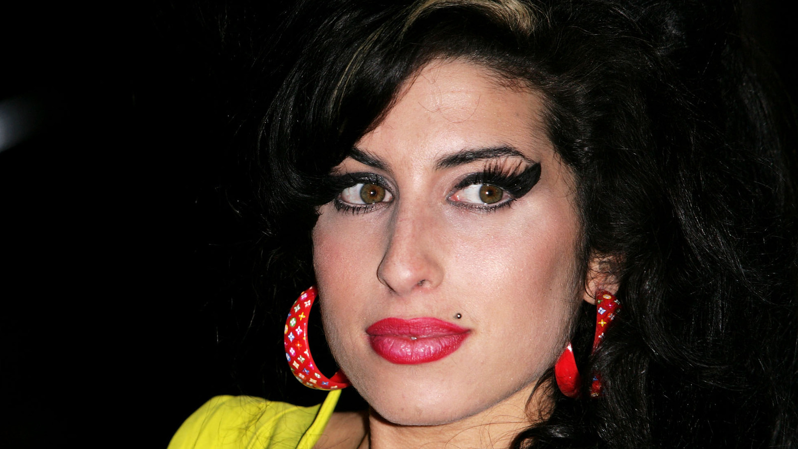 The Tragic Death Of Amy Winehouse 8166