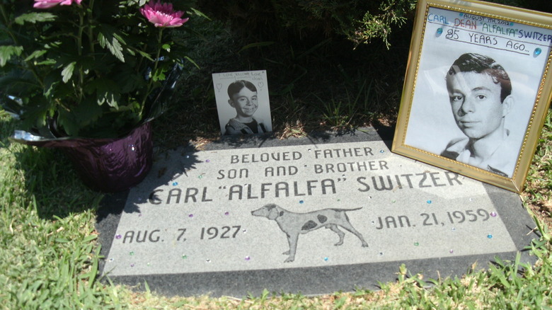 Carl Switzer's grave