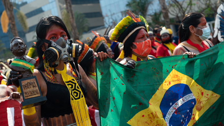 indigenous march against jair bolsonaro