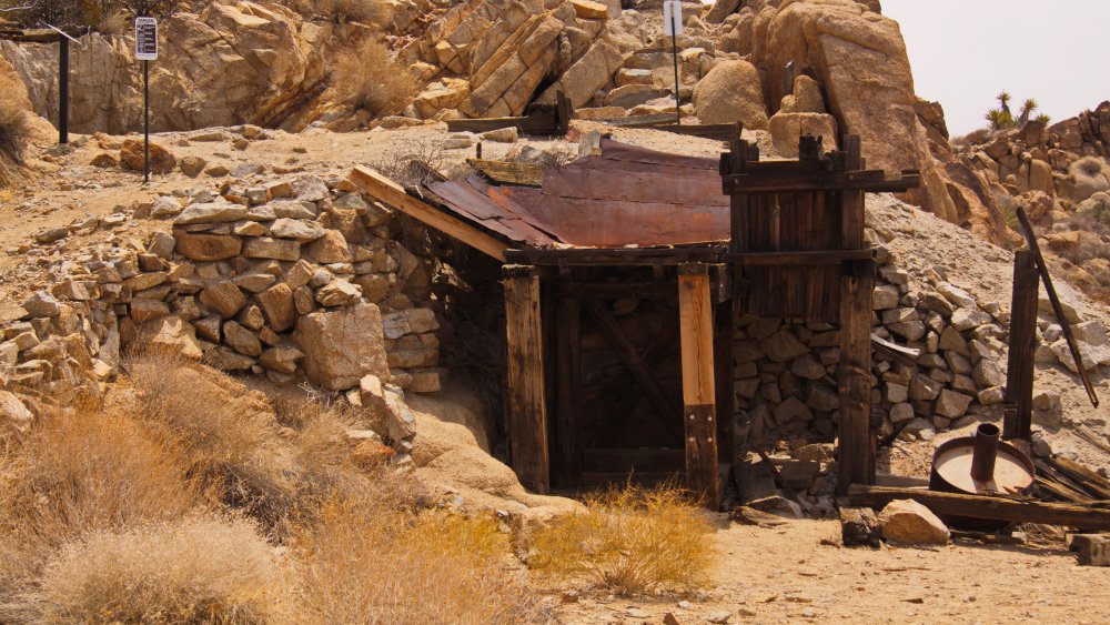 Mine shaft at Joshua Tree