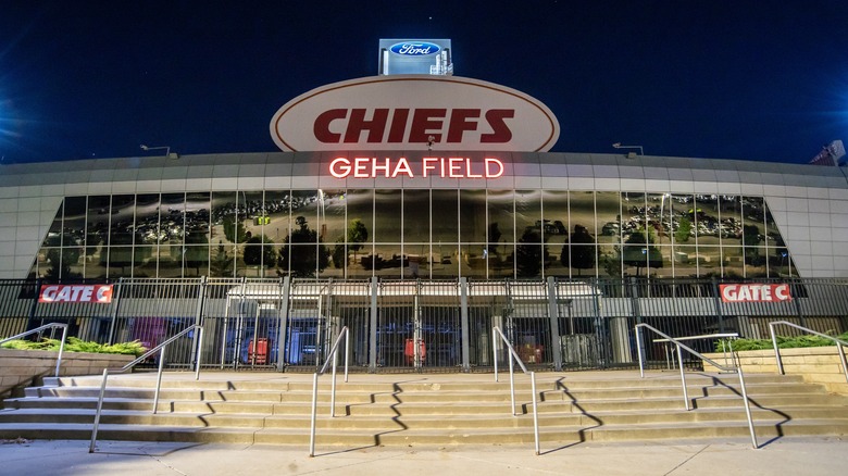 Arrowhead stadium steps entrance sign