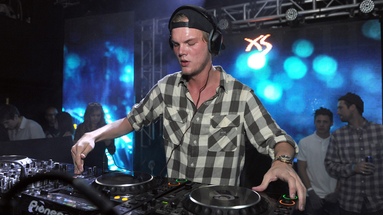 Tim Bergling Avicii performing on stage