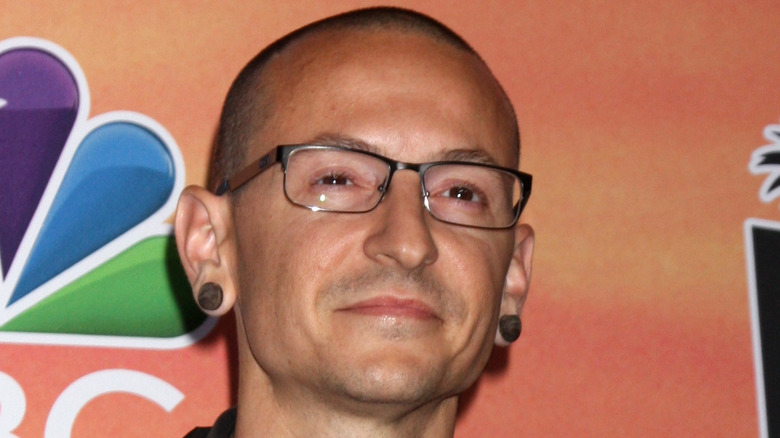 Chester Bennington wearing glasses